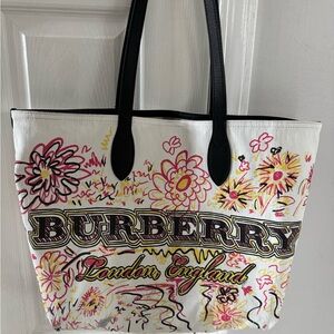 Burberry Floral Canvas Tote Bag - White and Pink reversible